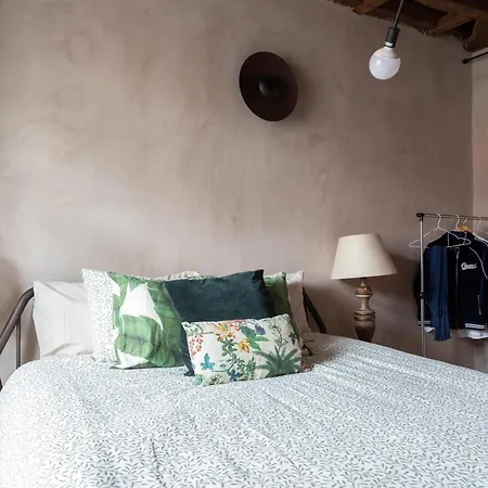 Guest house Portuguese Style Bedroom